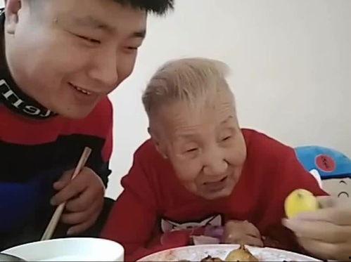 娱乐吃瓜酱奶奶和爷爷,揭秘奶奶爷爷的甜蜜爱情故事 第3张 娱乐吃瓜酱奶奶和爷爷,揭秘奶奶爷爷的甜蜜爱情故事 第3张